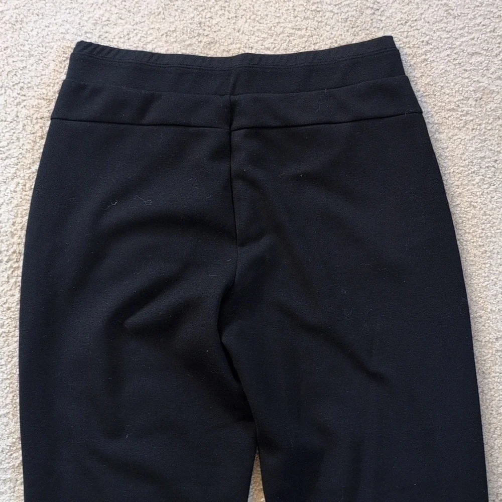T By Talbots Black Athleisure Joggers Size Large